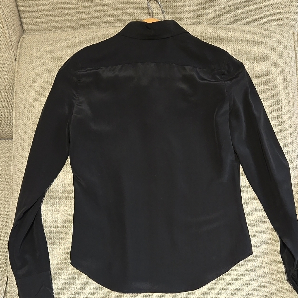 Elegant Black Dress Shirt - Picture 2 of 4